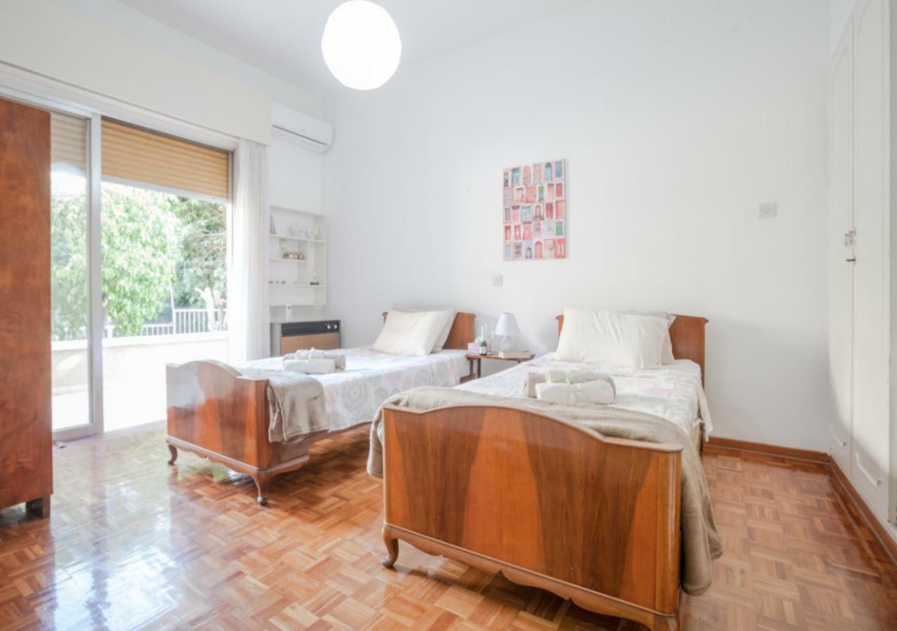 Sunny Family Home By The Beach ليماسول المظهر الخارجي الصورة