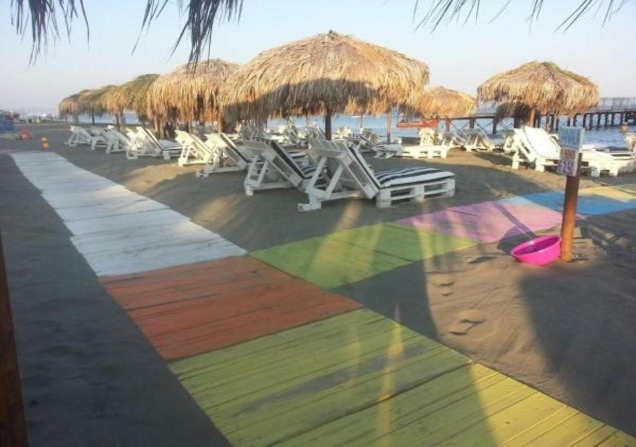 Sunny Family Home By The Beach ليماسول المظهر الخارجي الصورة
